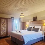 Le Vieux Presbytere *