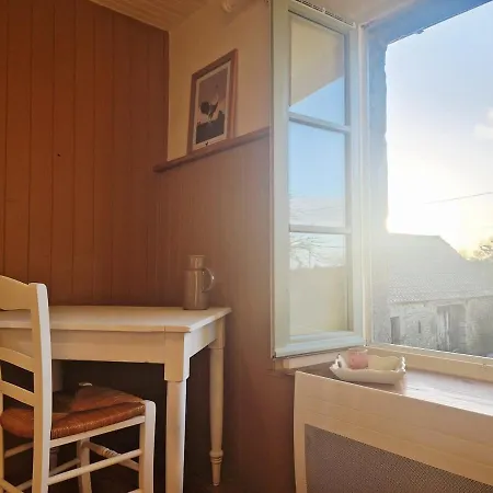 Le Vieux Presbytere Сasa de vacaciones *