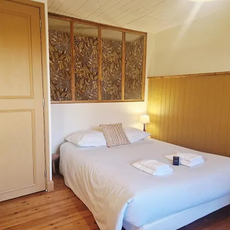 Le Vieux Presbytere Сasa de vacaciones